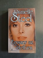 Danielle Steel - Egyszer az életben