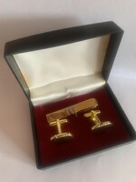 Arany színű vintage nyakkendőtű és mandzsetta gomb  készlet eredeti dobozában