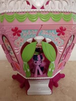 My Little Pony La - Ti - Da Hair & Playset játék készlet. 2008 Hasbro