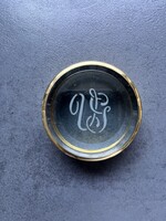 Vintage üveg és réz kis doboz “VG” vésettel