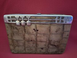 Krokodilbőr pénztárca ezüst rátéttel az 1900-as évek elejéről