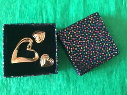 Arany színű szépséges vintage ékszer szett, klipsz és bross eredeti dobozában