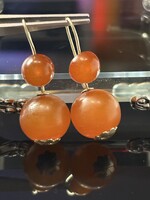 Antik ezüst fülbevaló pár, borostyán díszítéssel