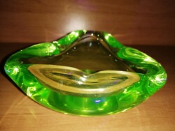 Urán zöld üveg hamutál, hamutartó