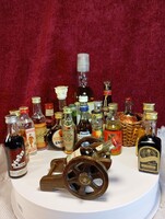 Retró mini ital bontatlan 20 db ágyúval.