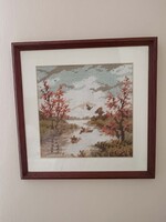 Ősszel a folyónál, gobelin tájkép csodálatos keretben.