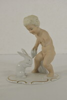 Schaubach Kunst német porcelán kisfiú nyuszival A395