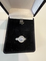 Ezüst gyűrű, holdkővel