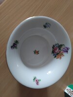 Herendi körmös kaspò