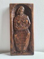 "Ringató" gyermek anyaölben faragott akác Németh Kálmán tanítványa Fodor Mária alkotása 60as évekből