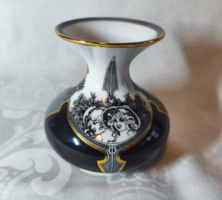 Hollóházi Jurcsák László porcelán váza – vonalas grafika, fekete-fehér-arany, jelzett, 10×10 cm