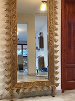 Kézzel faragott álló tükör paraszt-barokk stílusban