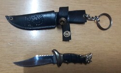 Krokodil Dundee mini kés tokjában kulcstartó 10 cm.