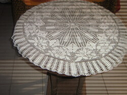 Csodaszép horgolt kerek terítő