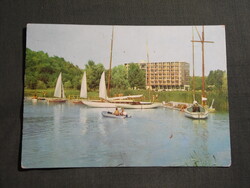 Képeslap,Balaton part,kikötő,vitorlás hajó,Tihany szálló látkép,részlet, 1972-