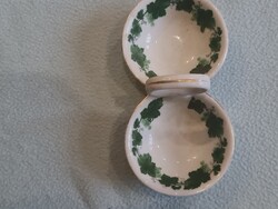 Zsolnai füszer tartó /só,bors /,szép állapotban.