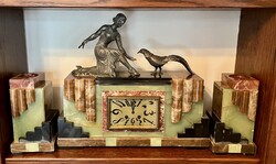 Art deco kandallóóra gyertyatartókkal