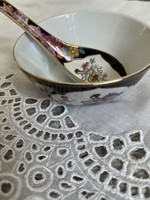 Tündéri Kinai porcelán rizses tál kanállal.