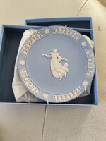 Wedgwood, England, domború dísztàl,tànyér, eredeti dobozában,jó állapotban, gyüjteménybe ajàndéknak