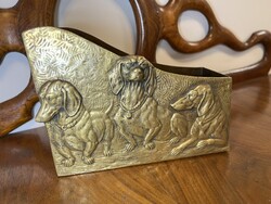 MUTATÓS, TACSKÓS RÉZ ÍRÓASZTALDÍSZ, LEVÉLTARTÓ