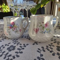 Antik virágos hasas bögrék Zsolnay és Kőbányai porcelán