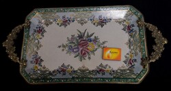 DT/503 – Nagyméretű, díszes porcelán tálca rézötvözet tartozékokkal