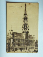 Képeslap - Brüsszel, Városháza, a Grand Place (Nagy tér) déli oldalán