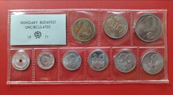 1971 évi Bliszteres forgalmi sor, eredeti bontatlan fóliában. Ritka 2, 5, 50 fillér, 1 forintossal.