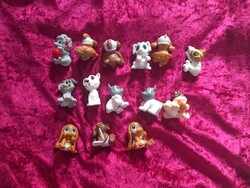 Eladó kis figurák , hidegre változik a pelus színe rajtuk