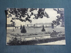 Képeslap,Balatonfüred,révész halász szobor,hajóállomás,kikötő,vitorlás hajó látkép részlet,1958-