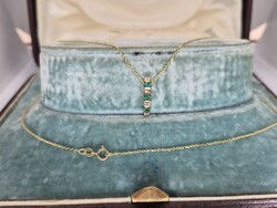 Arany lánc + medál smaragdokkal és brillekkel