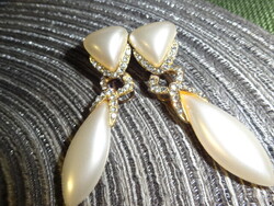 Elegáns alkalmi fülbevaló