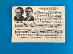 Kidoboltatta A Bíró…