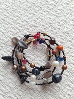 Bohém nyaklánc üveg és ásvány gyöngyökből