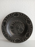 Korondi fekete kerámia tál, falitál