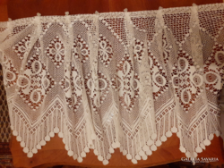 Gyönyörű vitrázs függöny. 400 cm x40 cm