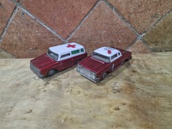 2db régi lemez kis autó régi lemez játékok retro lemez autó kínai bádog autók