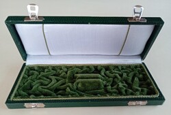 DÍSZDOBOZ zöld bőr borítással