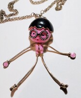 Vadi uj különleges egyedi keze lába mozog medálos nyakék