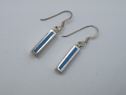 K190 Kék köves ezüst logós fülbevaló