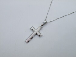K185 9 karát fehér arany nyaklánc és kereszt medál szett 375