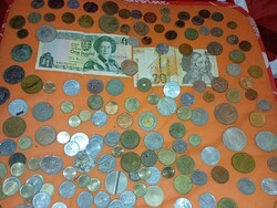 Vegyes fém pénzek.2.+ papír pénz Sok pénz került elő hamarosan az oldalamon