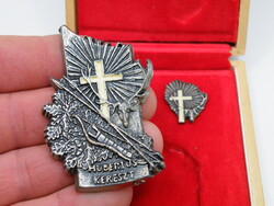 K182 Hubertus kereszt ezüst fokozat dobozában.