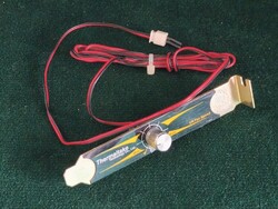 Thermaltake VR Fan Speed - PCI hátlapi ventilátor fordulatszám szabályzó (Retró)