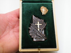 K183 Hubertus kereszt bronz fokozat dobozában