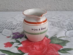 ÉLJEN A HAZA porcelán kiöntő