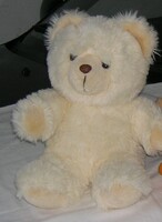 Új,hibátan plüss maci