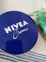 NIVEA - bádog dobozka  / 250ml