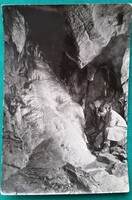 Aggtelek, Jósvafői lejárat, Baradlabarlang, Cseppkőzuhatag, turista, 1957, postatiszta képeslap