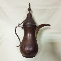Régi Arab réz kancsó- kiöntő.